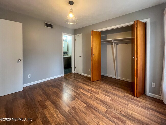 Building Photo - 2960 Remington St