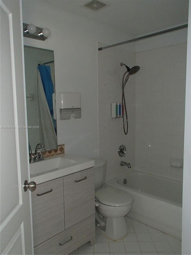 Building Photo - 21519 SW 90th Ct
