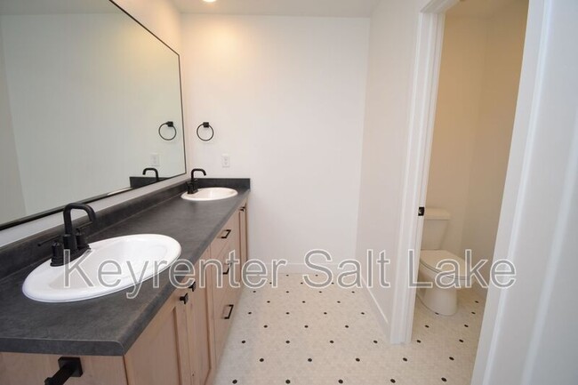 Building Photo - 4234 Anasazi Park Ct