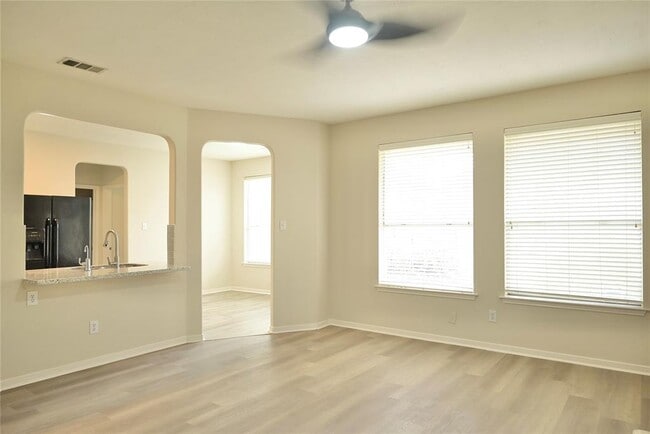 Building Photo - 23902 Spring Way Dr