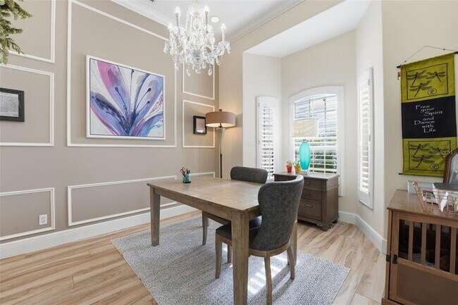 Building Photo - 6331 Yellow Wood Pl