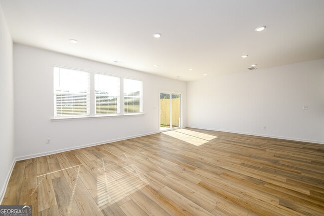 Building Photo - 2559 Adventure Way