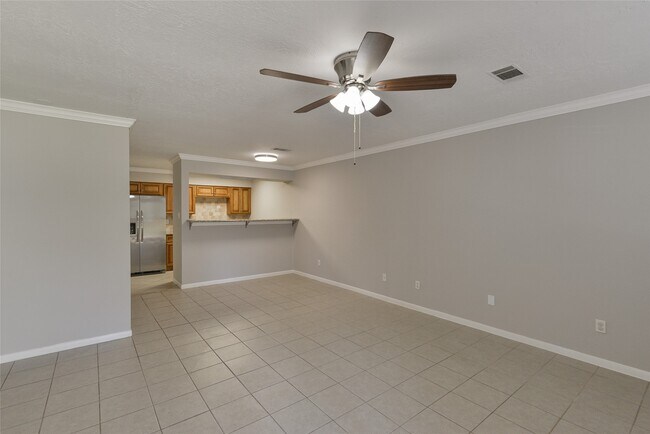 Building Photo - 3 Magnolia Ln