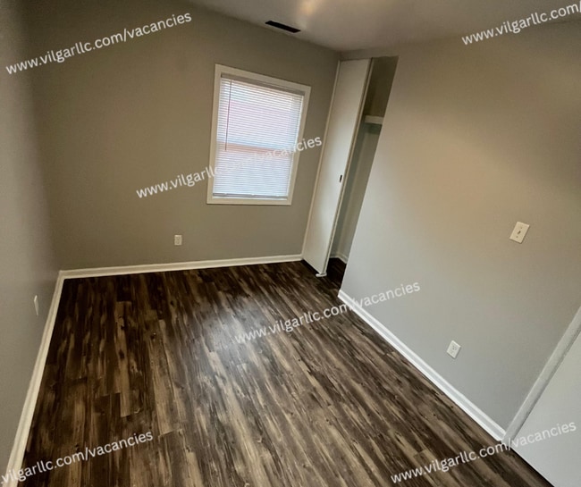 Building Photo - Discover comfort, convenience, and quality living in this beautifully updated 3-bedroom home! Wit...