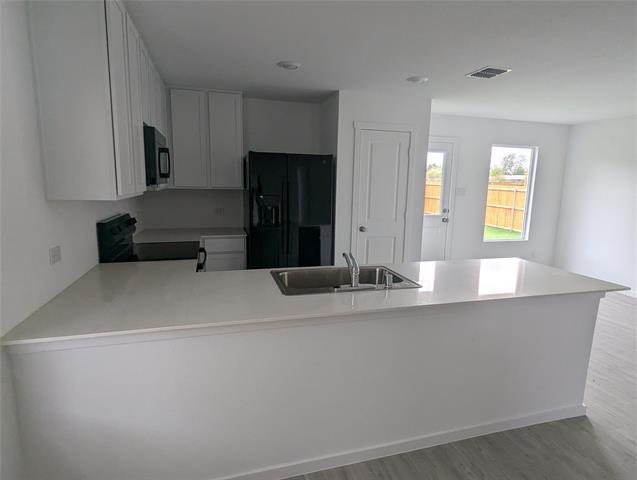 Building Photo - 619 Fisher Ln