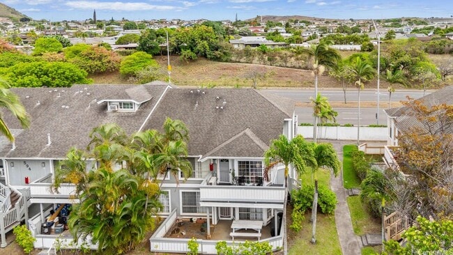 Building Photo - Crosspointe-Upgraded 2 Bedroom, 2 bath, 2 parking stalls