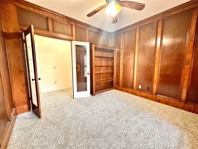 Building Photo - Spacious 4 Bed in Deer Creek - Move in Deposit-Free!(If Qualified)