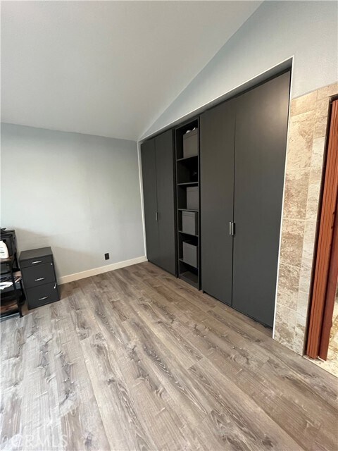 Building Photo - 21062 Larchmont Dr