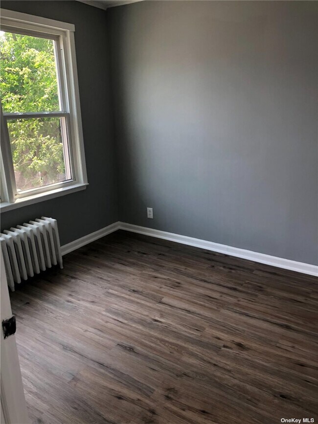 Building Photo - 93-14 101st Ave