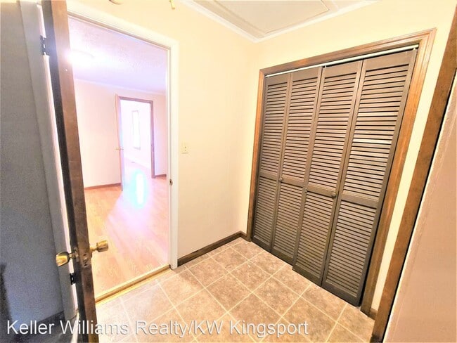 Building Photo - 2 br, 1 bath House - 4510 Carters Valley Rd