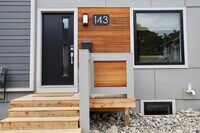 Building Photo - 143 Hill St