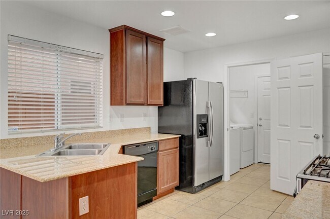 Building Photo - 9947 Corbridge St