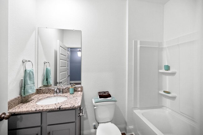 Building Photo - AVAILABLE IN NOVEMBER - Don't miss this op...