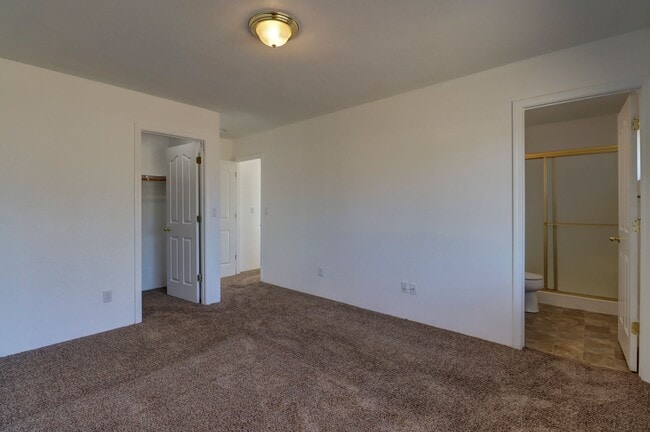 Building Photo - Home for Rent in Prescott Valley.