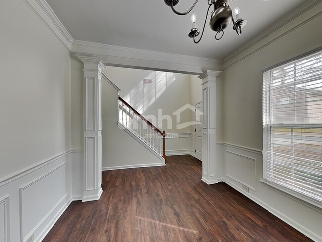 Building Photo - 2111 Less Traveled Trail