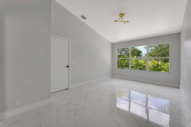 Building Photo - 3740 Wilderness Way