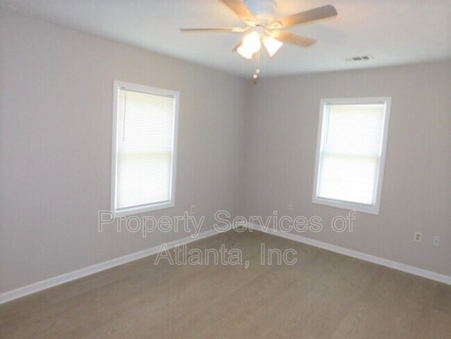 Building Photo - 180 Harville Rd