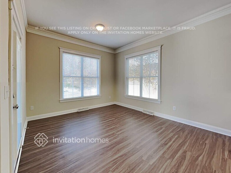 Building Photo - 158 Water Oak Dr