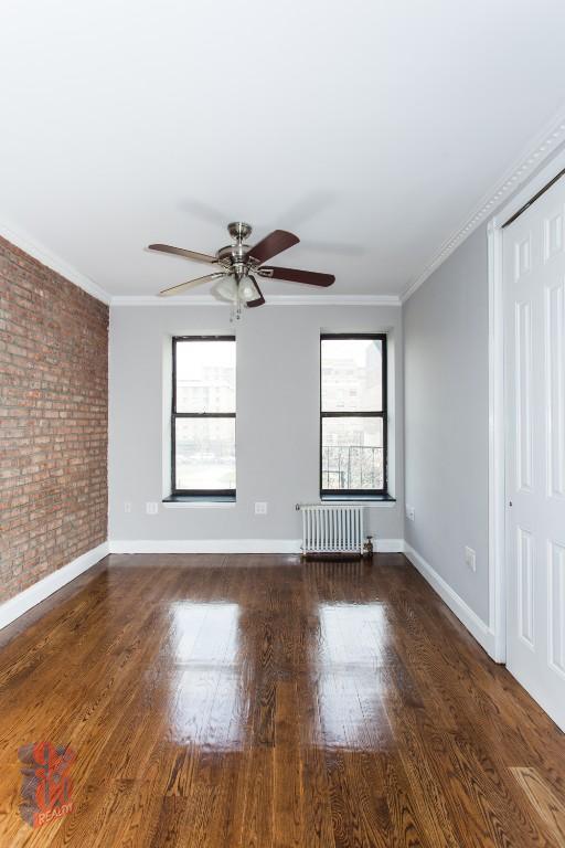 Building Photo - 326 E 100th St