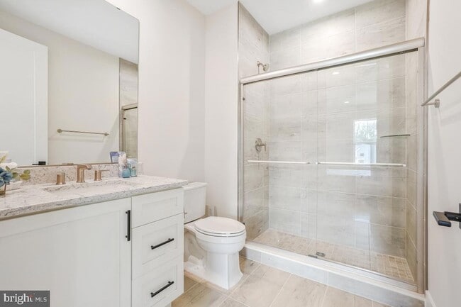 Building Photo - 12321 Potomac Hunt Rd