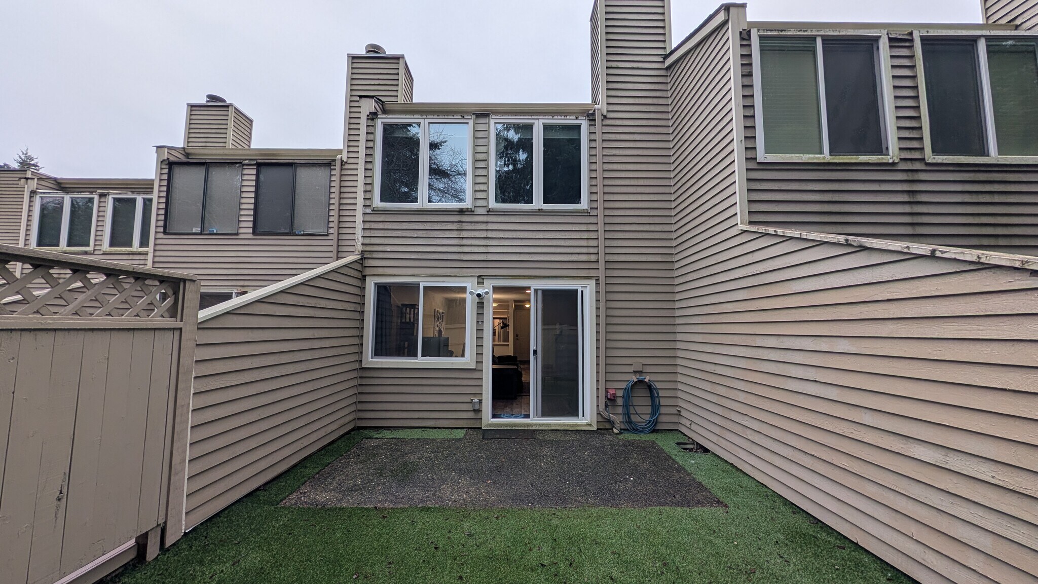 Building Photo - 9612 NE 121st Ln