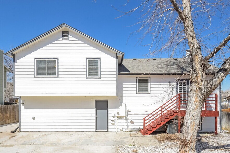 Building Photo - 4110 E 107th Pl