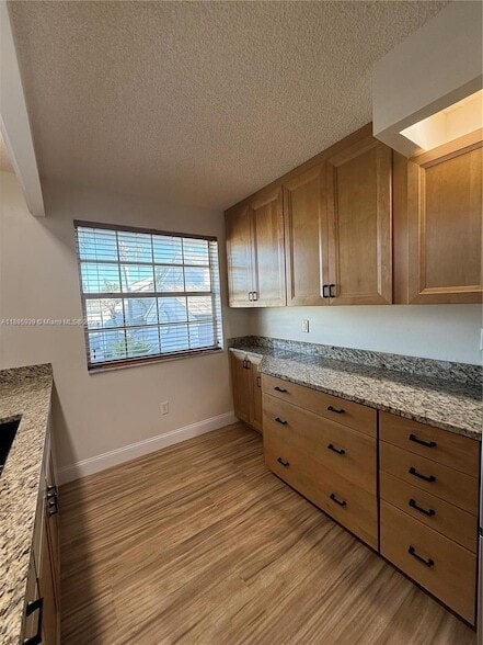 Building Photo - 2646 SE 19th Ct
