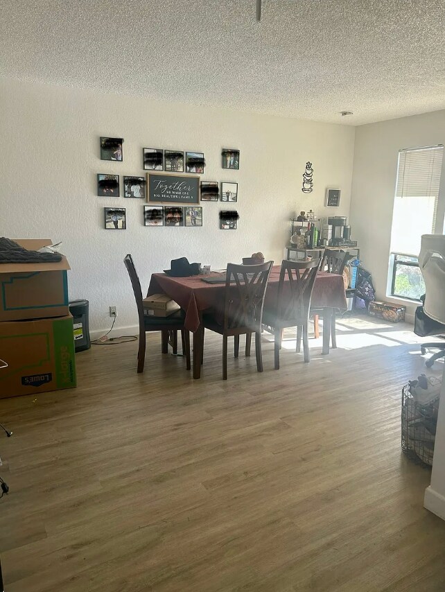 Building Photo - 8073 Treecrest Ave