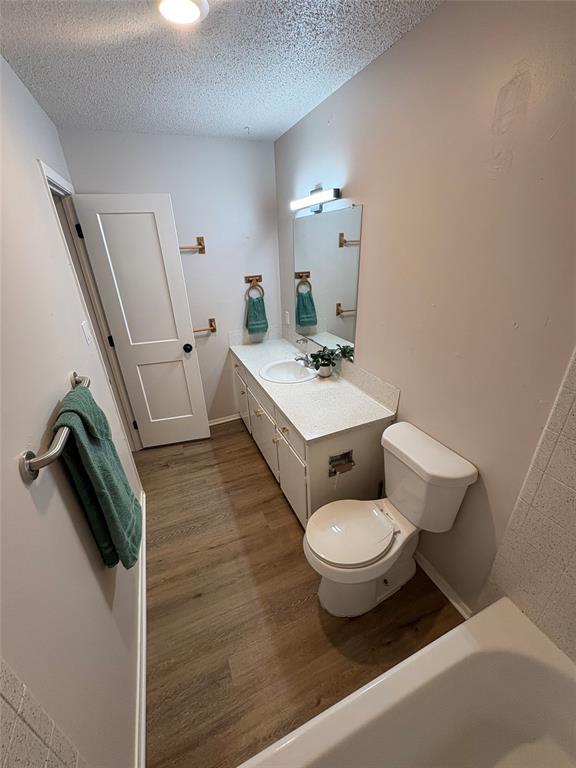 Building Photo - 15304 Tacon Ln