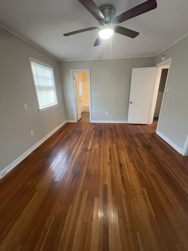 Building Photo - 5855 Canton Park Dr