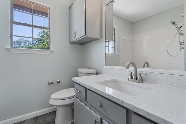 Building Photo - 6300 Crumley Ln