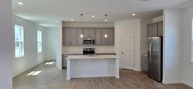 Building Photo - 1849 Horsetail Dr