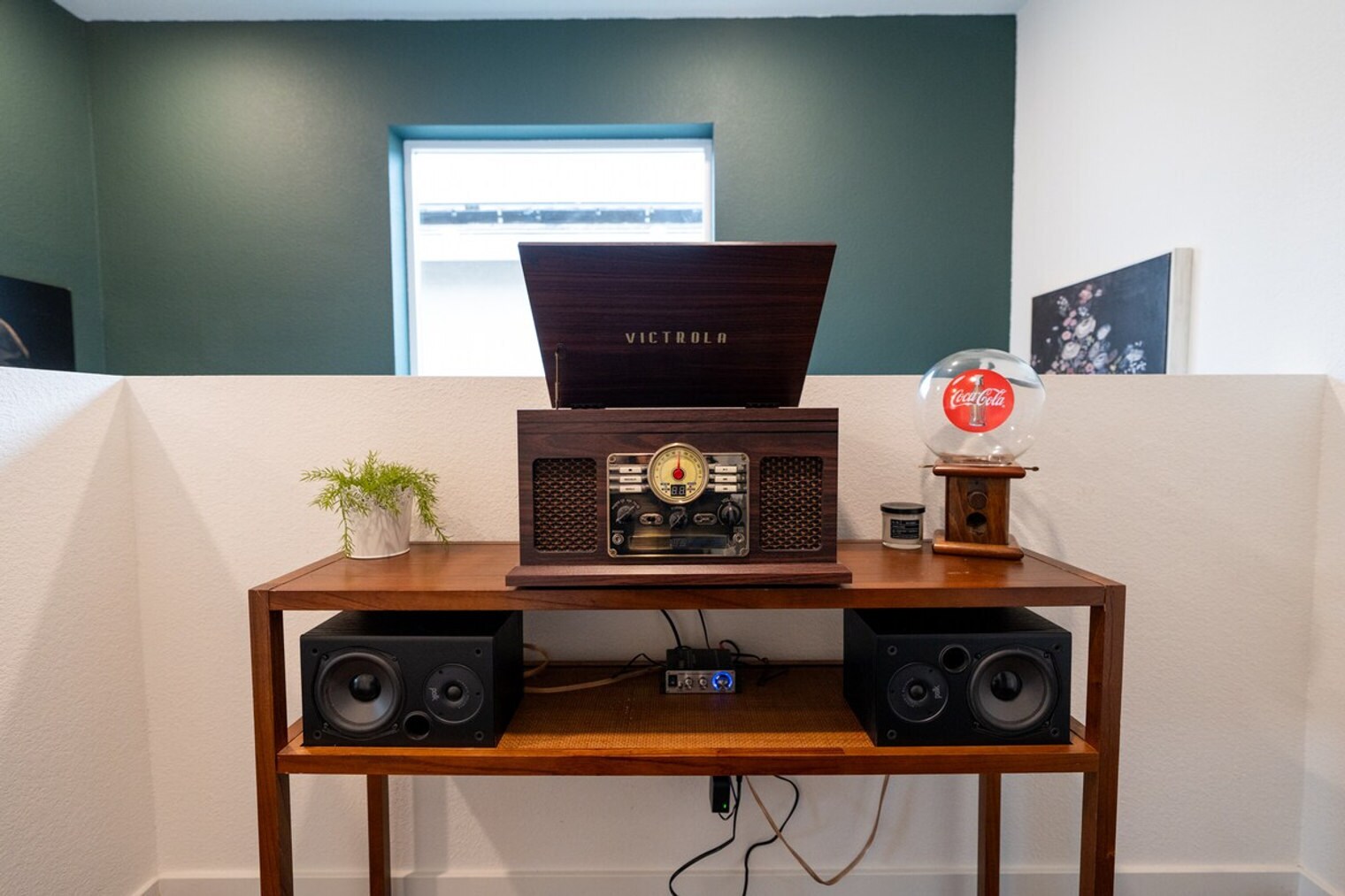 Building Photo - 6001 San Rafael Ln