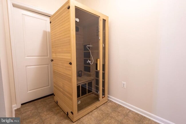 Building Photo - 16028 Eagle Roost Ct