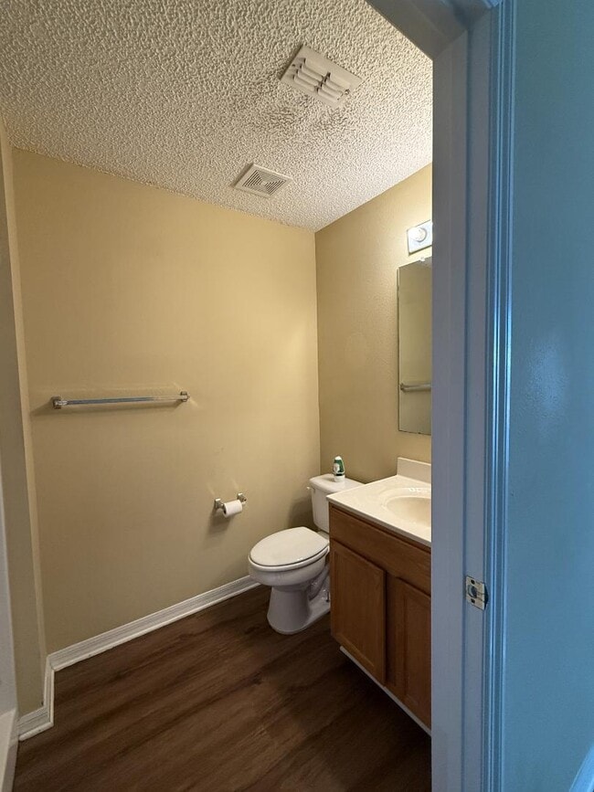 Building Photo - 2156 Deltona Blvd