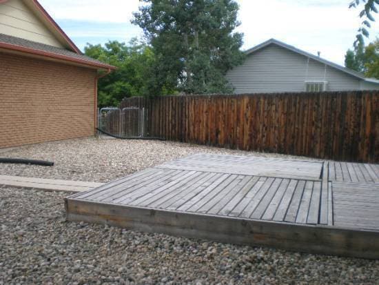 Building Photo - 3 Bed/2 Bath Ranch Style Home near Lake Lo...