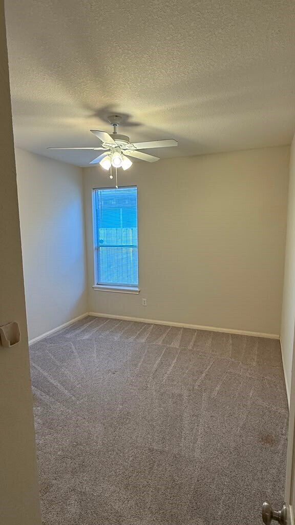 Building Photo - 3511 Cedar Hill Ct
