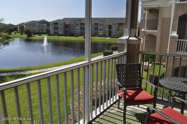Building Photo - 7990 Baymeadows Rd