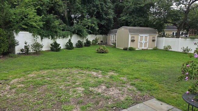 Building Photo - 308 Steven Dr