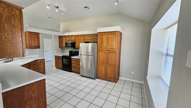 Building Photo - 1609 Rocky Mountain Way