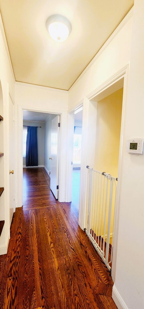 Building Photo - SPACIOUS PARKSIDE SINGLE-FAMILY HOME WITH ENCLOSED PATIO — AVAILABLE NOW!