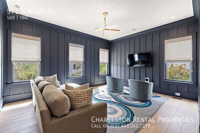 Building Photo - 571 Wading Pl