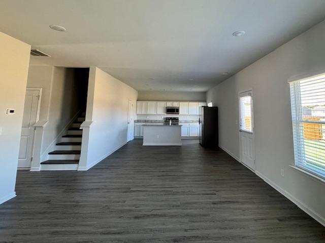 Building Photo - 119 Monroe Ct