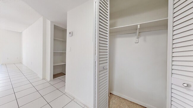 Building Photo - 8301 SW 142nd Ave