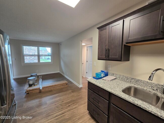 Building Photo - 9124 Kenlock Dr