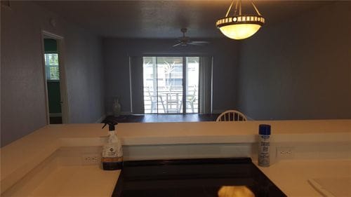 Building Photo - 604 NE 2nd St