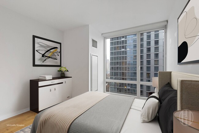 Building Photo - 247 W 46th St