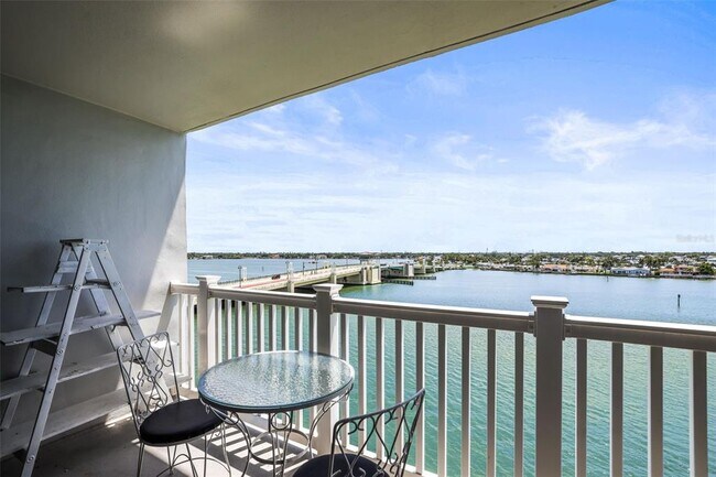 Building Photo - 500 Treasure Island Causeway