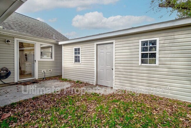 Building Photo - 3811 Doe Clearing Ct