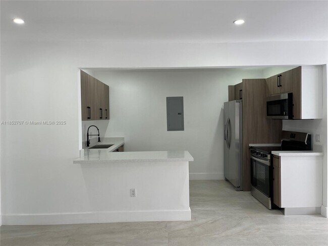Building Photo - 1310 Sharazad Blvd
